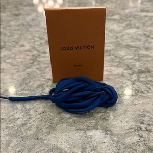 👟 Blue Louis Vuitton Shoelaces with LV Pouch